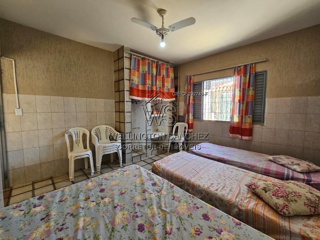 Casa com 2 quartos e 81 m² em Agenor De Campos, Mongaguá