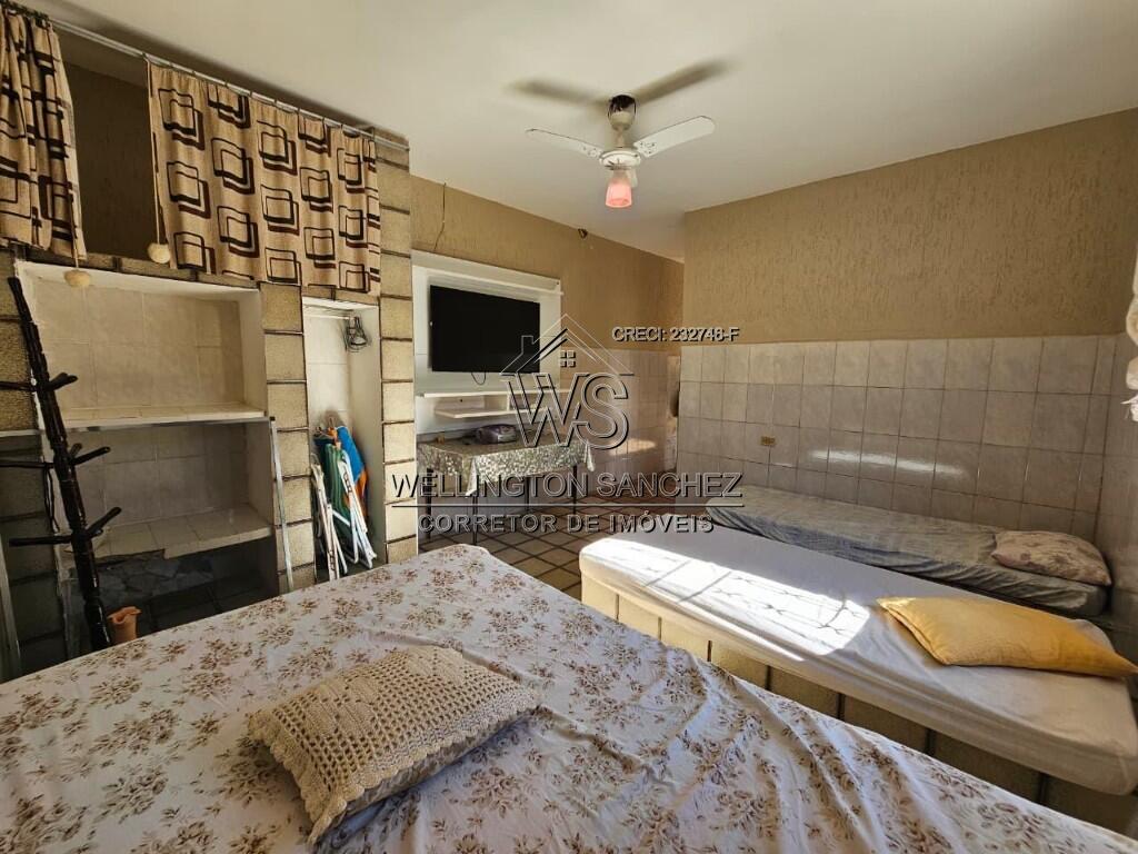 Casa com 2 quartos e 81 m² em Agenor De Campos, Mongaguá