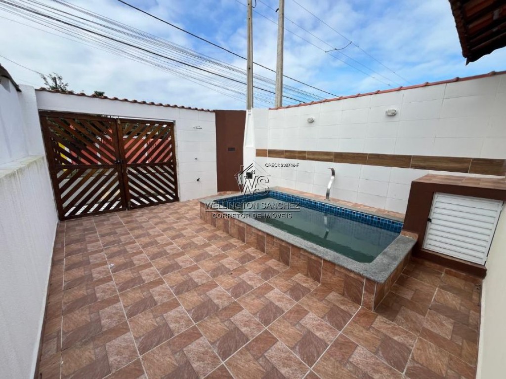 Casa com 2 quartos e 60 m² em Agenor De Campos, Mongaguá