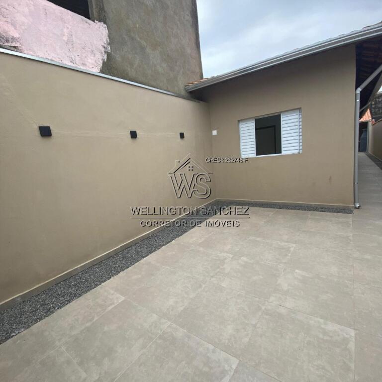 Casa com 2 quartos e 71 m² em Agenor De Campos, Mongaguá