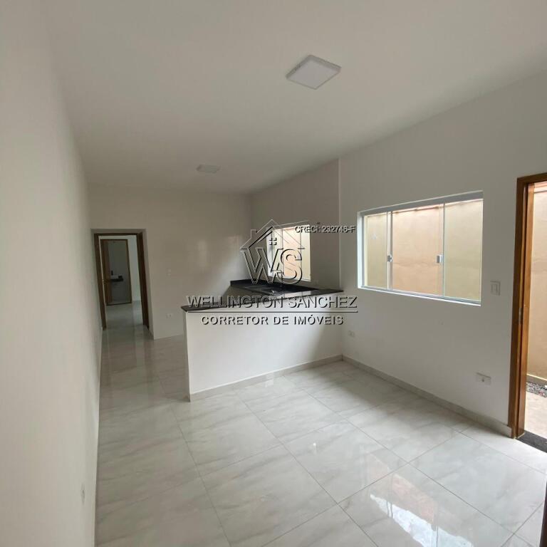 Casa com 2 quartos e 71 m² em Agenor De Campos, Mongaguá
