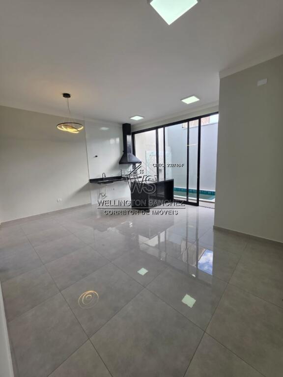 Casa com 2 quartos e 77 m² em Agenor De Campos, Mongaguá