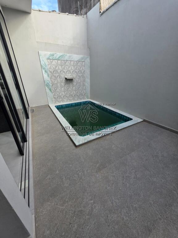 Casa com 2 quartos e 77 m² em Agenor De Campos, Mongaguá
