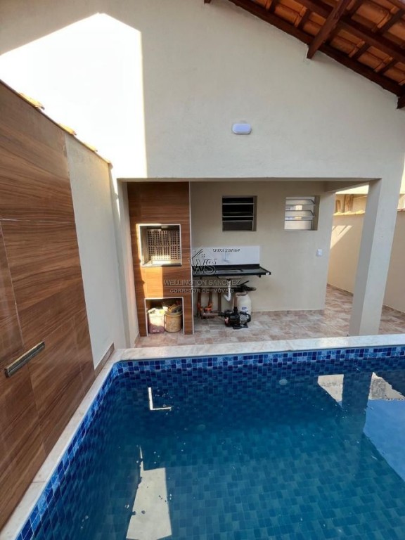Casa com 2 quartos e 62 m² em Agenor De Campos, Mongaguá