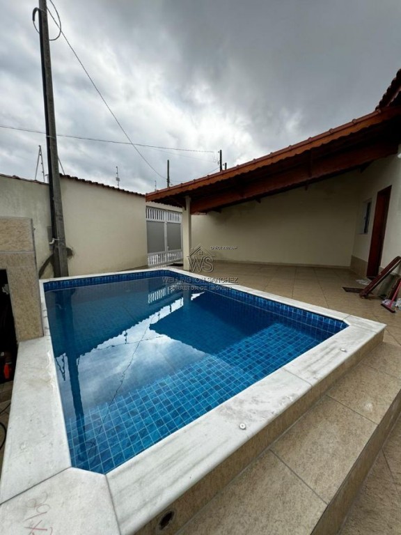 Casa com 2 quartos e 71 m² em Agenor De Campos, Mongaguá