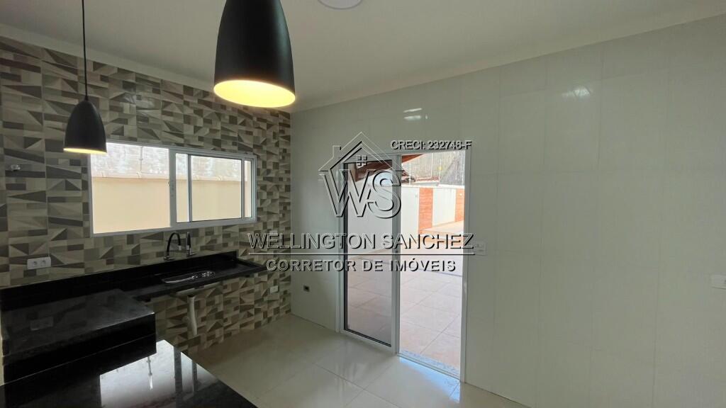 Casa com 2 quartos e 75 m² em Agenor De Campos, Mongaguá