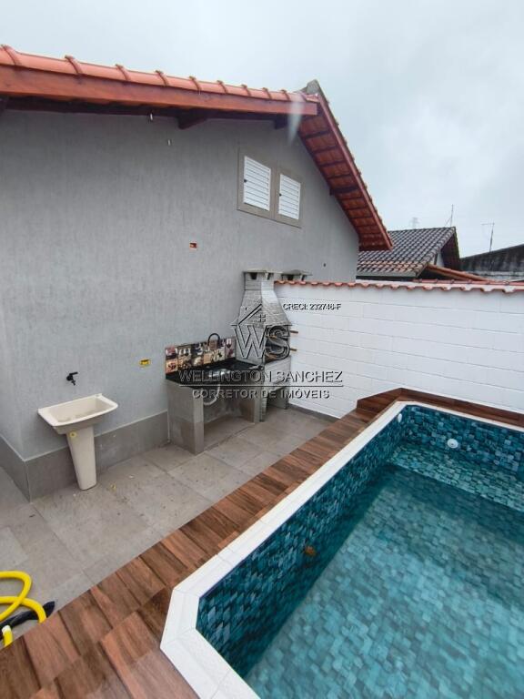Casa com 2 quartos e 60 m² em Agenor De Campos, Mongaguá