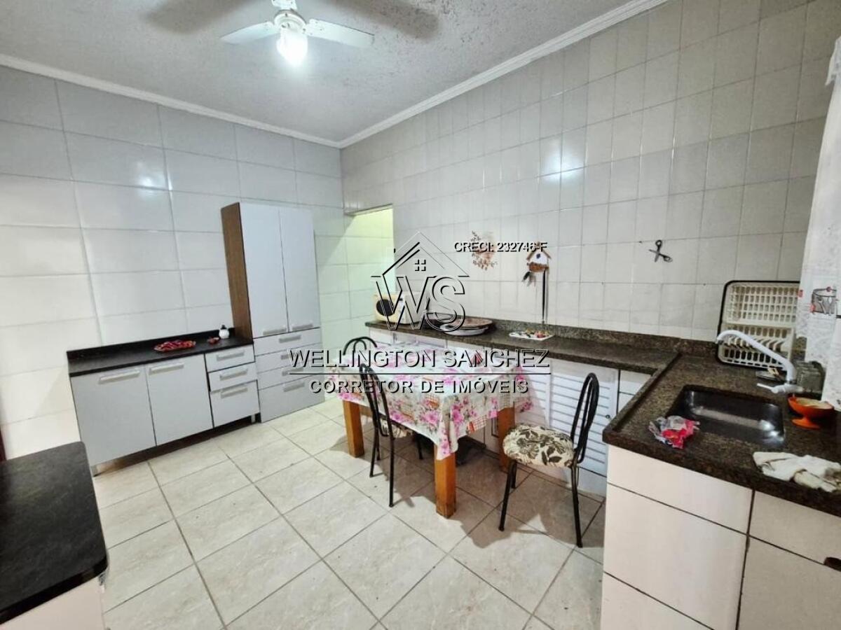 Casa com 2 quartos e 79 m² em Agenor De Campos, Mongaguá