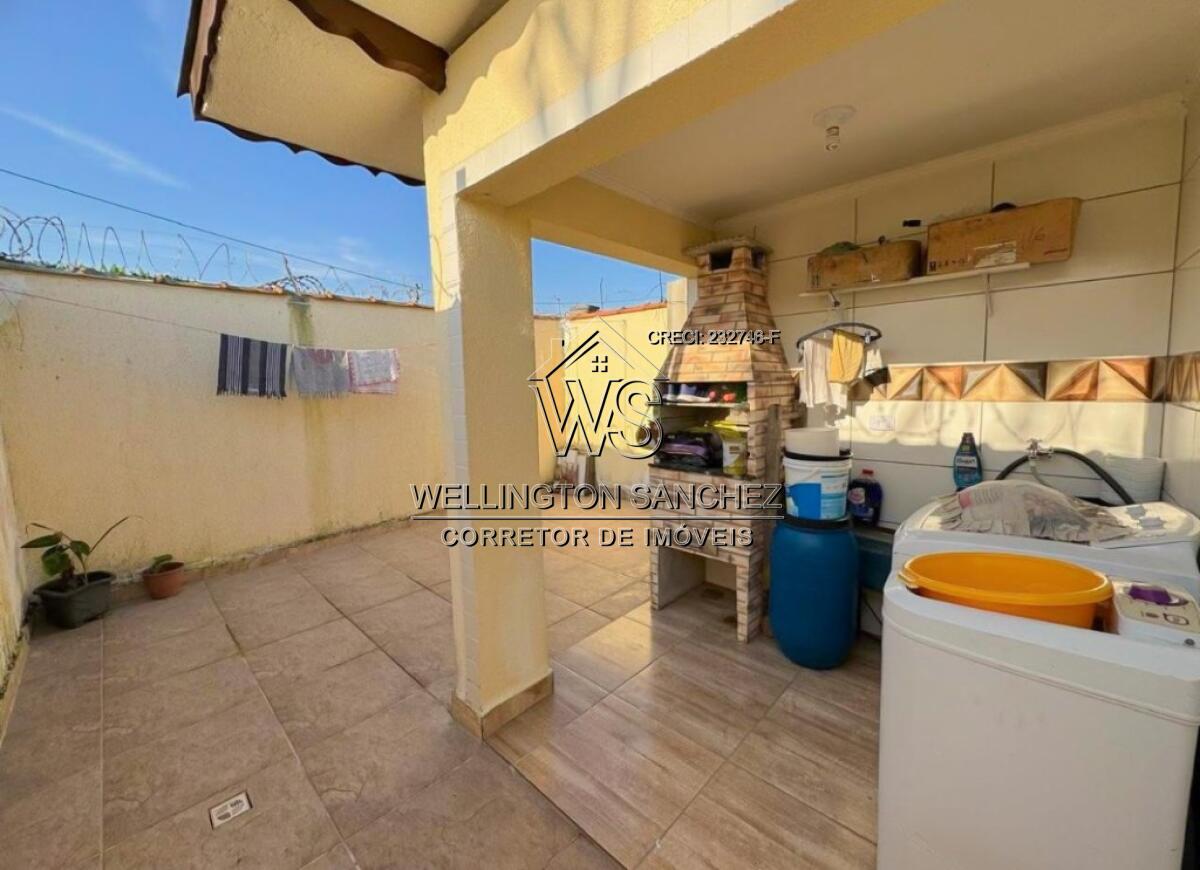 Casa com 2 quartos e 71 m² em Agenor De Campos, Mongaguá