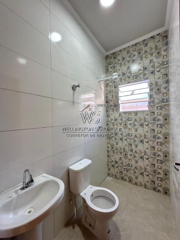 Casa com 2 quartos e 76 m² em Agenor De Campos, Mongaguá
