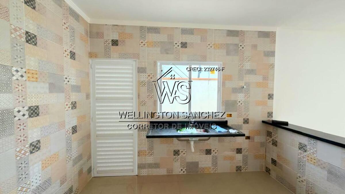 Casa com 2 quartos e 64 m² em Agenor De Campos, Mongaguá