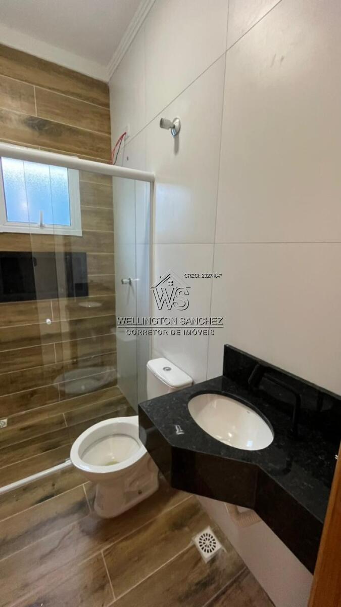 Casa com 2 quartos e 69 m² em Agenor De Campos, Mongaguá
