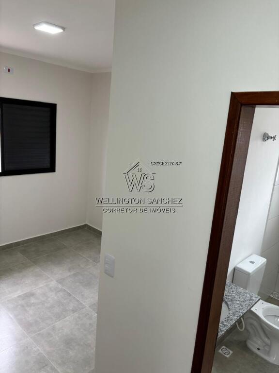Casa com 2 quartos e 81 m² em Agenor De Campos, Mongaguá