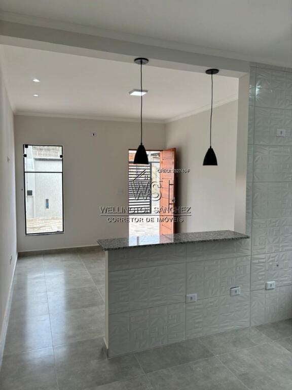 Casa com 2 quartos e 81 m² em Agenor De Campos, Mongaguá