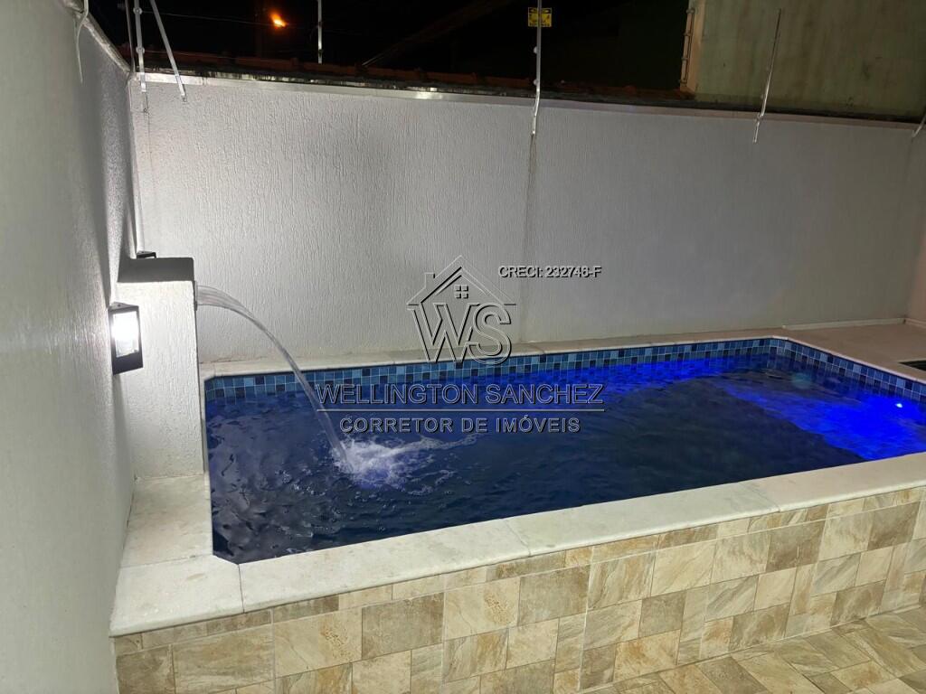 Casa com 2 quartos e 81 m² em Agenor De Campos, Mongaguá