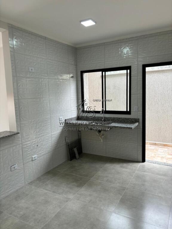 Casa com 2 quartos e 81 m² em Agenor De Campos, Mongaguá