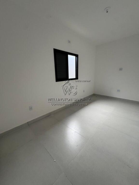 Casa com 2 quartos e 74 m² em Agenor De Campos, Mongaguá