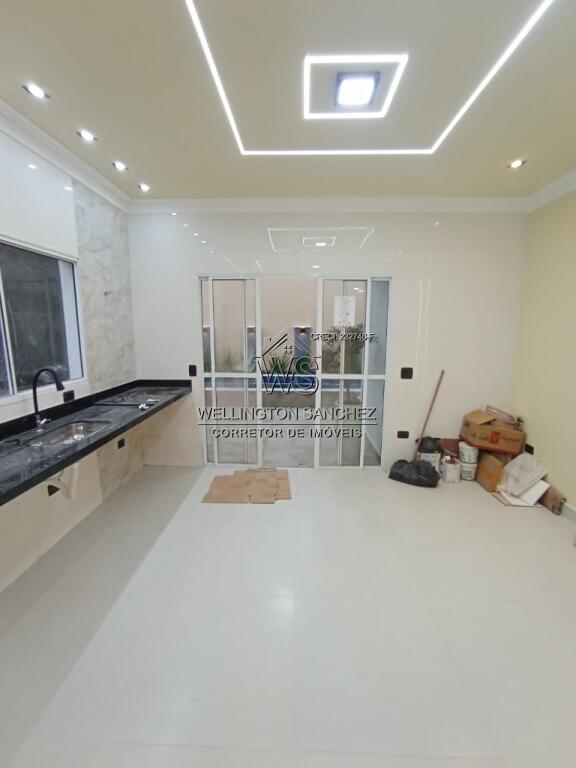 Casa com 2 quartos e 70 m² em Agenor De Campos, Mongaguá