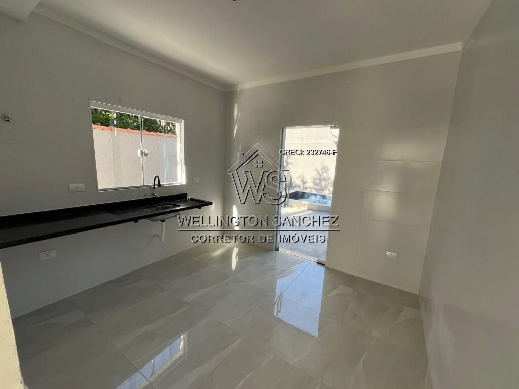 Casa com 2 quartos e 70 m² em Agenor De Campos, Mongaguá