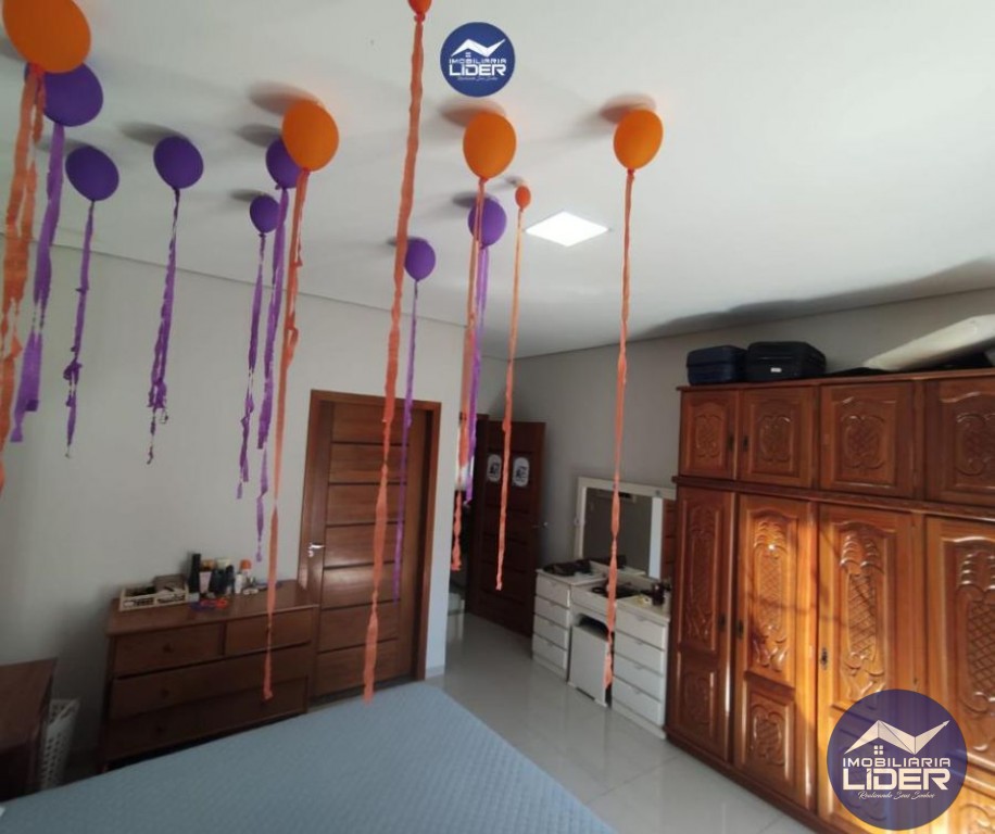 Casa com 3 quartos e 130 m² em Condomínio São Paulo, Ariquemes