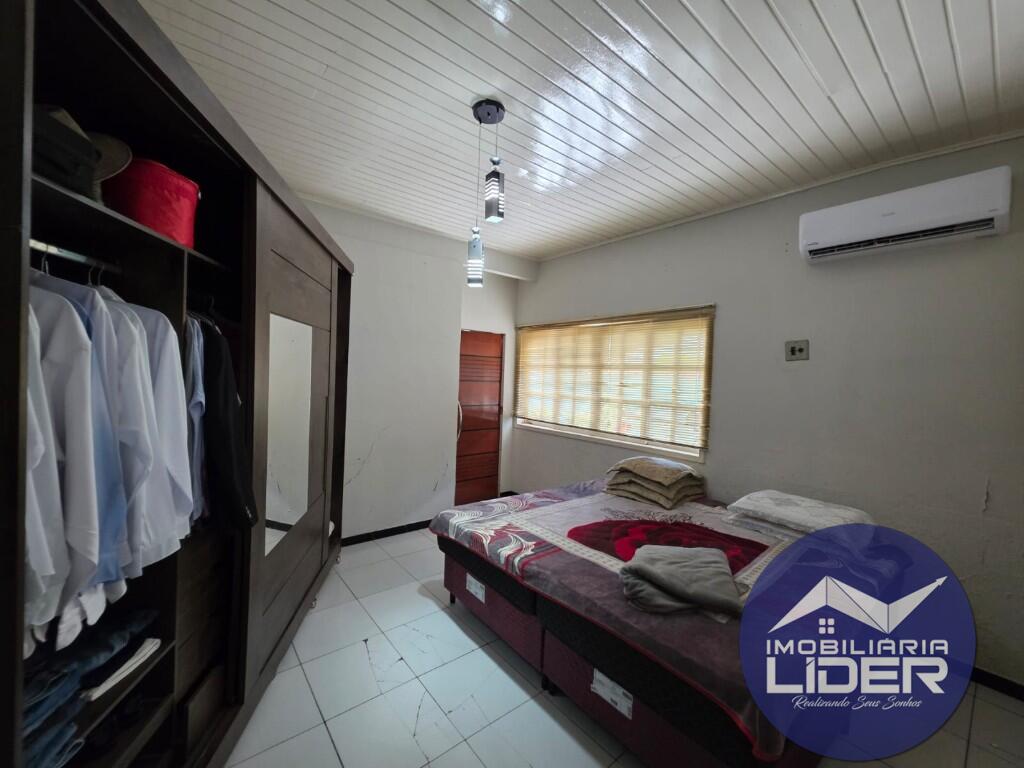 Casa com 3 quartos e 386 m² em Setor 03, Ariquemes
