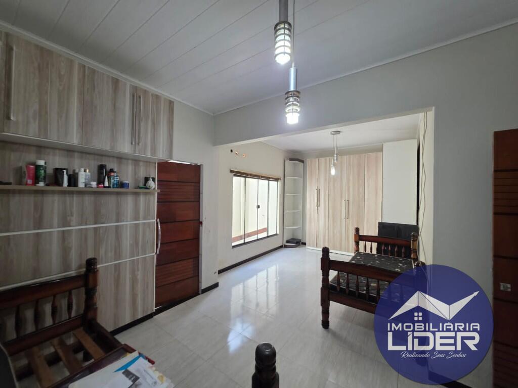 Casa com 3 quartos e 386 m² em Setor 03, Ariquemes