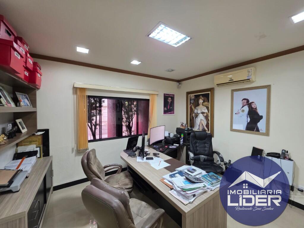 Casa com 3 quartos e 386 m² em Setor 03, Ariquemes