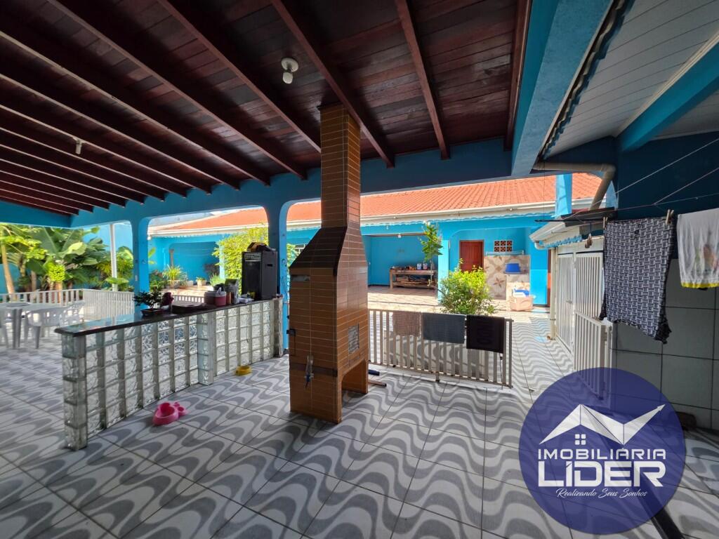 Casa com 3 quartos e 386 m² em Setor 03, Ariquemes