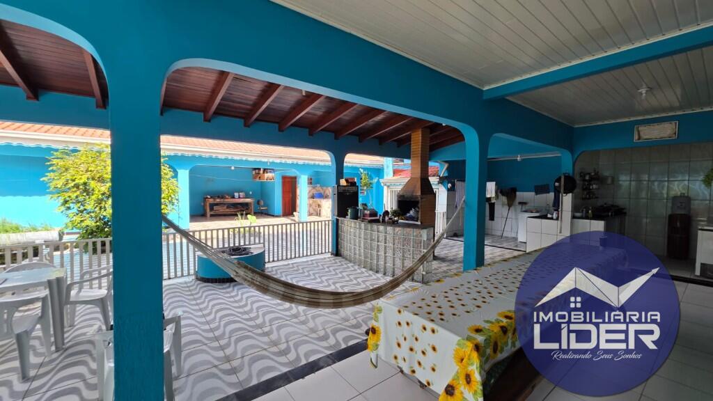 Casa com 3 quartos e 386 m² em Setor 03, Ariquemes
