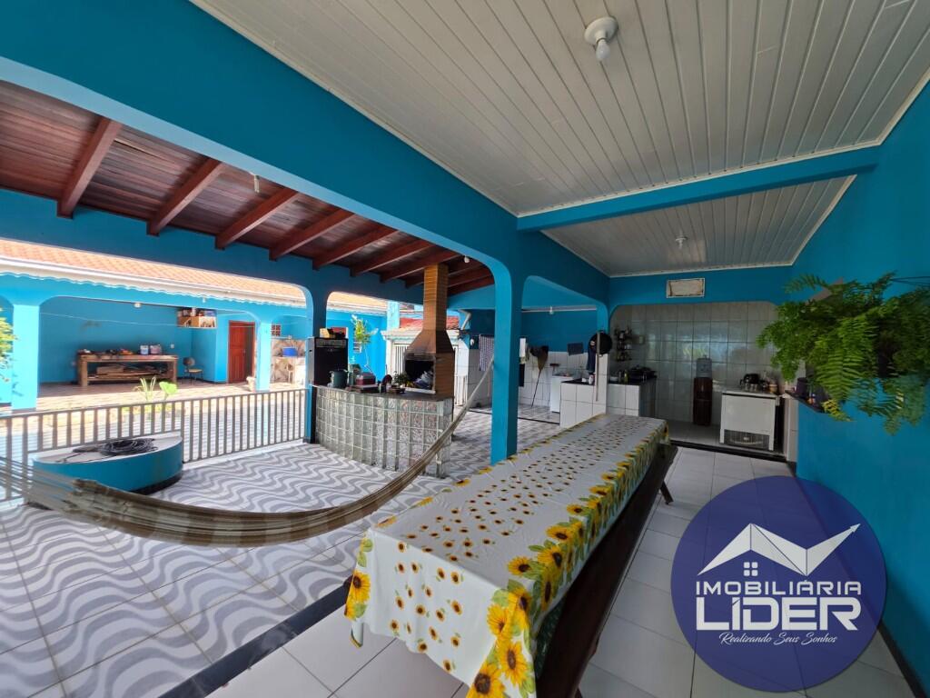 Casa com 3 quartos e 386 m² em Setor 03, Ariquemes