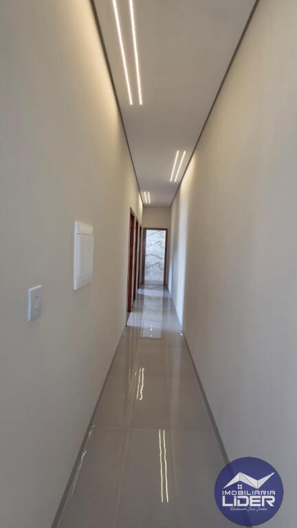 Casa com 3 quartos e 94 m² em Setor 03, Ariquemes