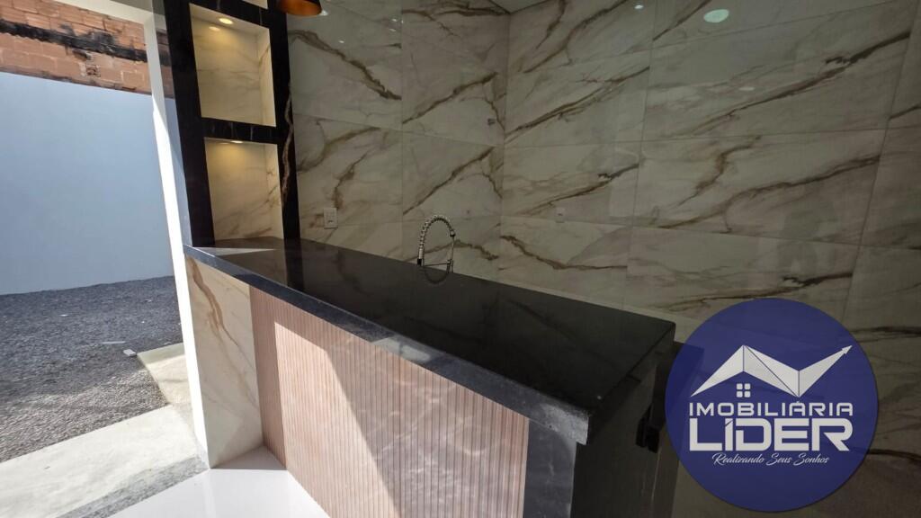 Casa com 3 quartos e 94 m² em Setor 03, Ariquemes