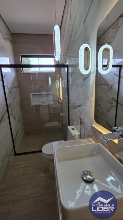 Casa com 3 quartos e 94 m² em Setor 03, Ariquemes