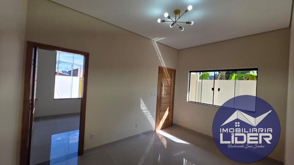Casa com 3 quartos e 94 m² em Setor 03, Ariquemes