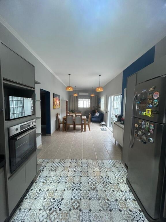 Casa com 2 quartos e 180 m² em Vila Caiçara, Praia Grande
