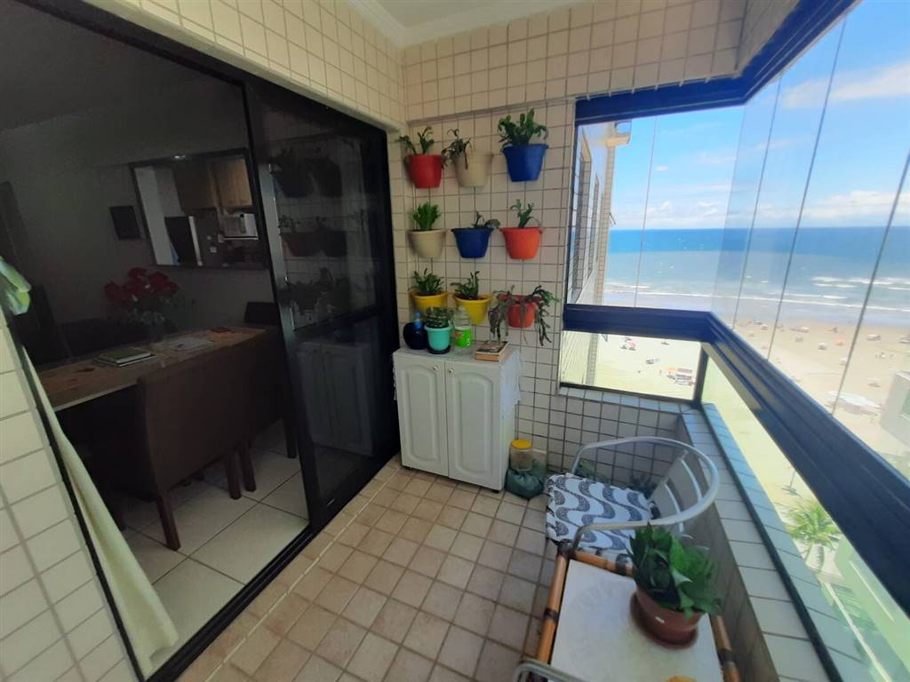 Apartamento com 2 quartos e 78 m² em Maracanã, Praia Grande