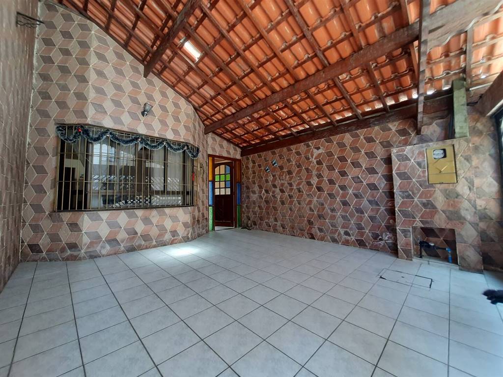 Casa com 3 quartos e 110 m² em Maracanã, Praia Grande