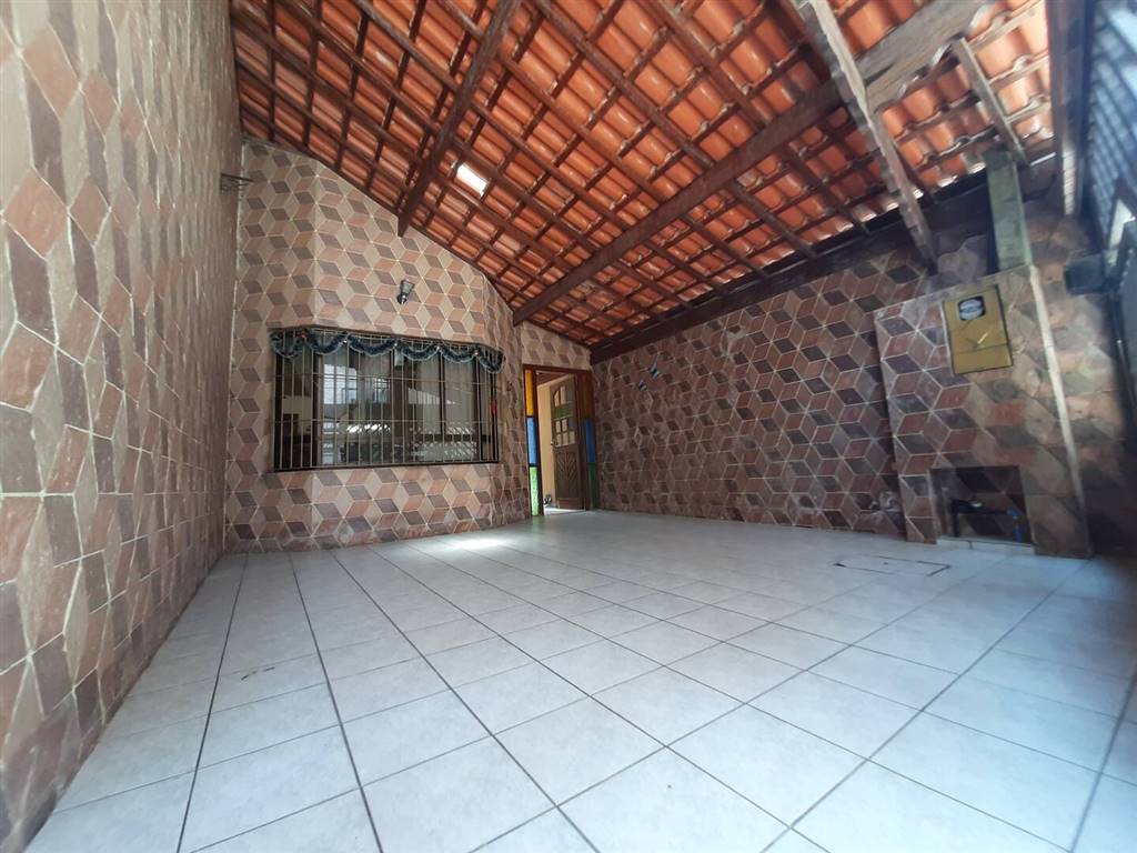Casa com 3 quartos e 110 m² em Maracanã, Praia Grande