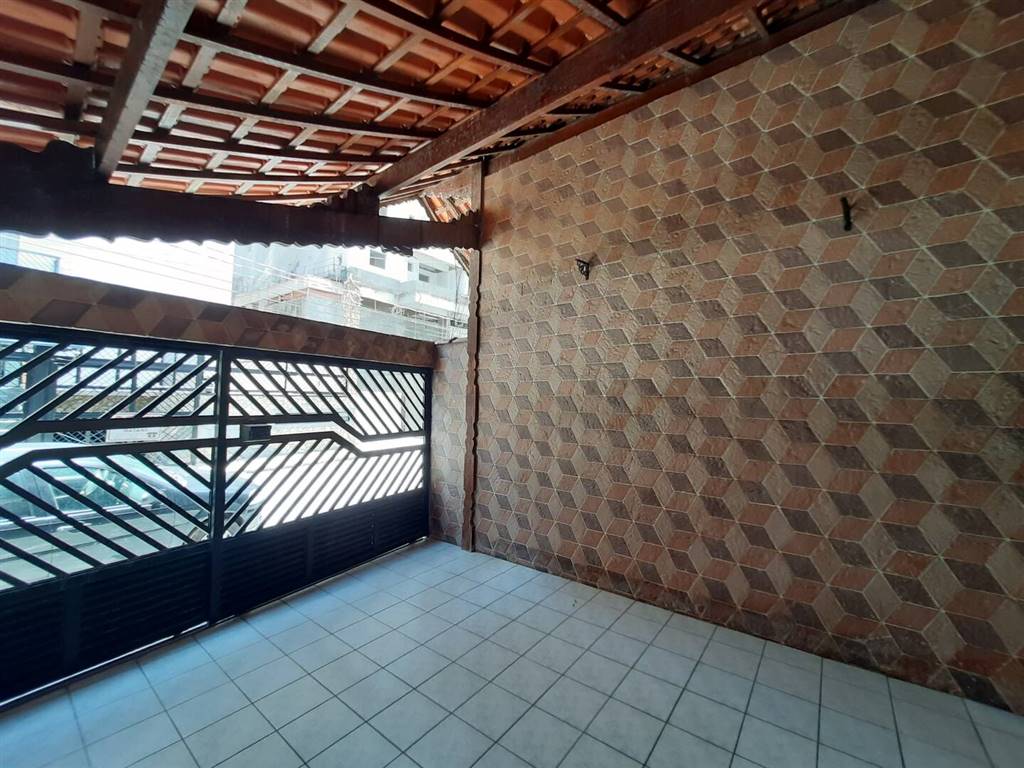 Casa com 3 quartos e 110 m² em Maracanã, Praia Grande