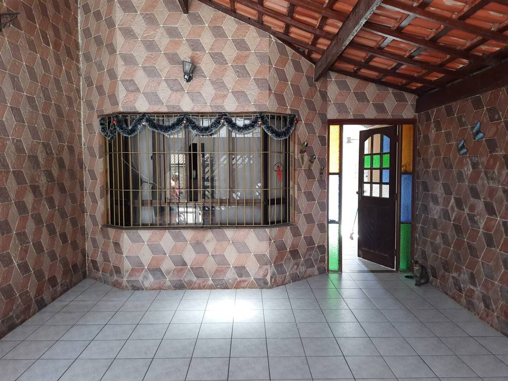 Casa com 3 quartos e 110 m² em Maracanã, Praia Grande