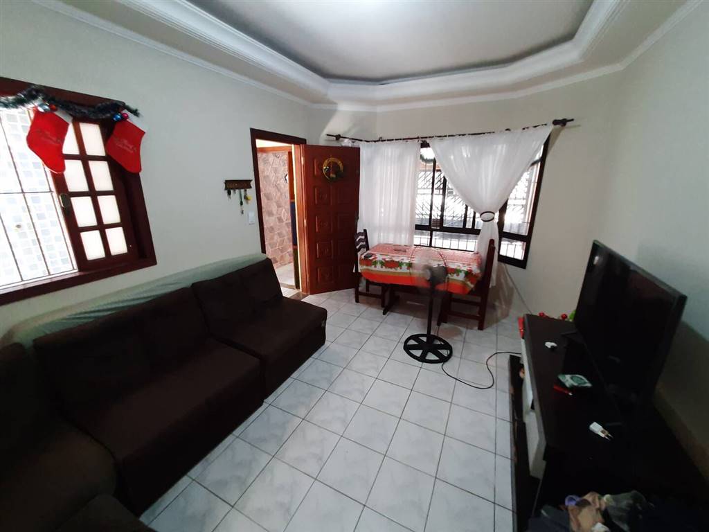 Casa com 3 quartos e 110 m² em Maracanã, Praia Grande