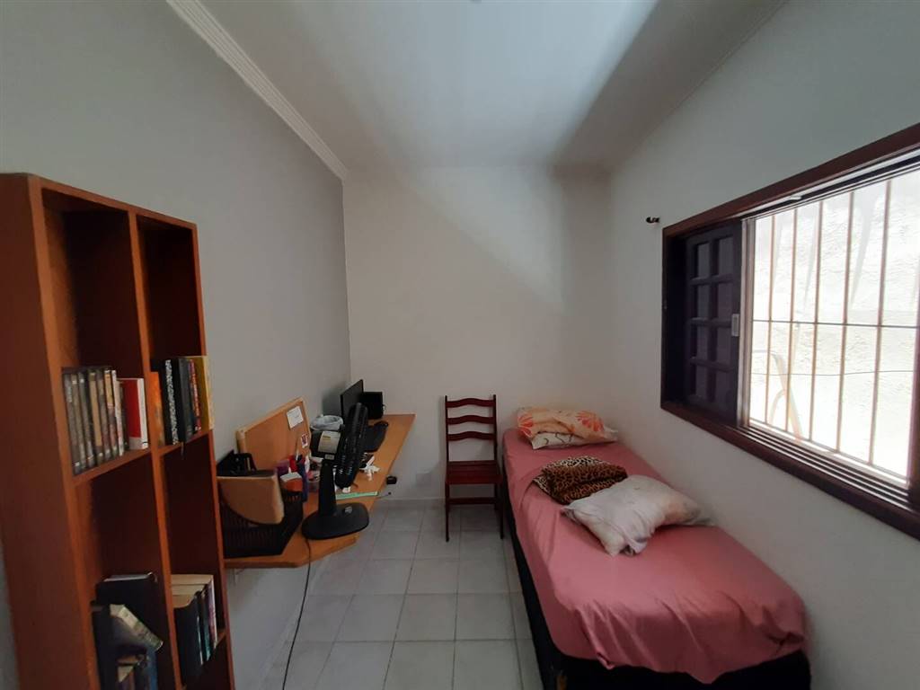 Casa com 3 quartos e 110 m² em Maracanã, Praia Grande
