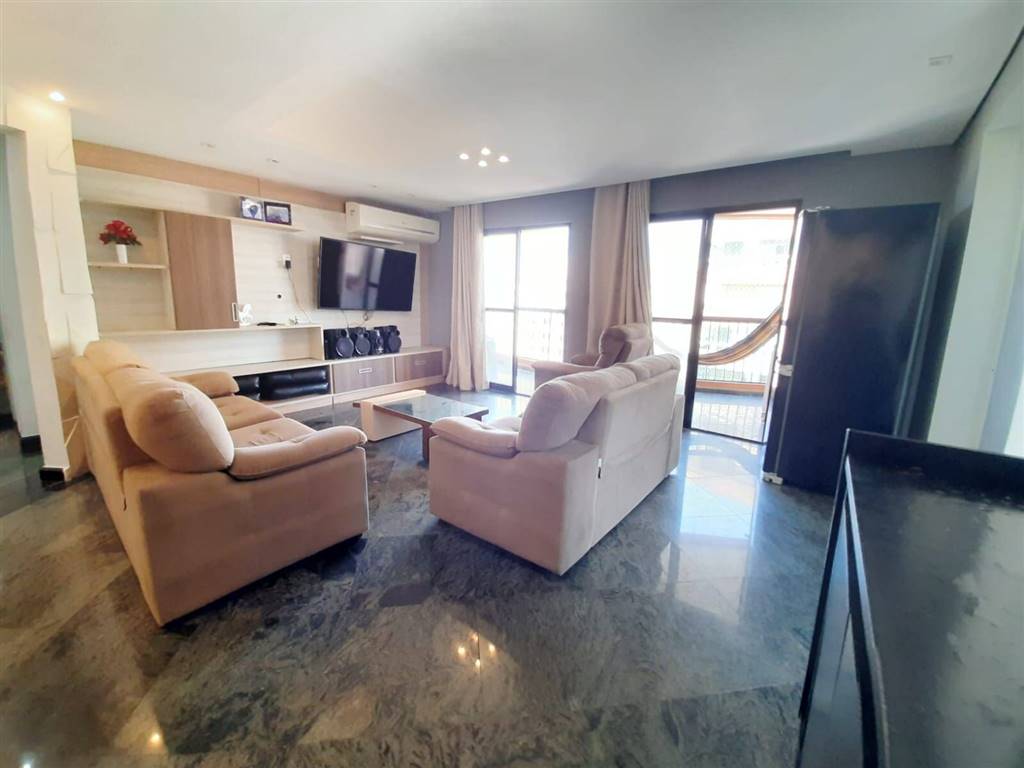 Apartamento com 4 quartos e 133 m² em Maracanã, Praia Grande