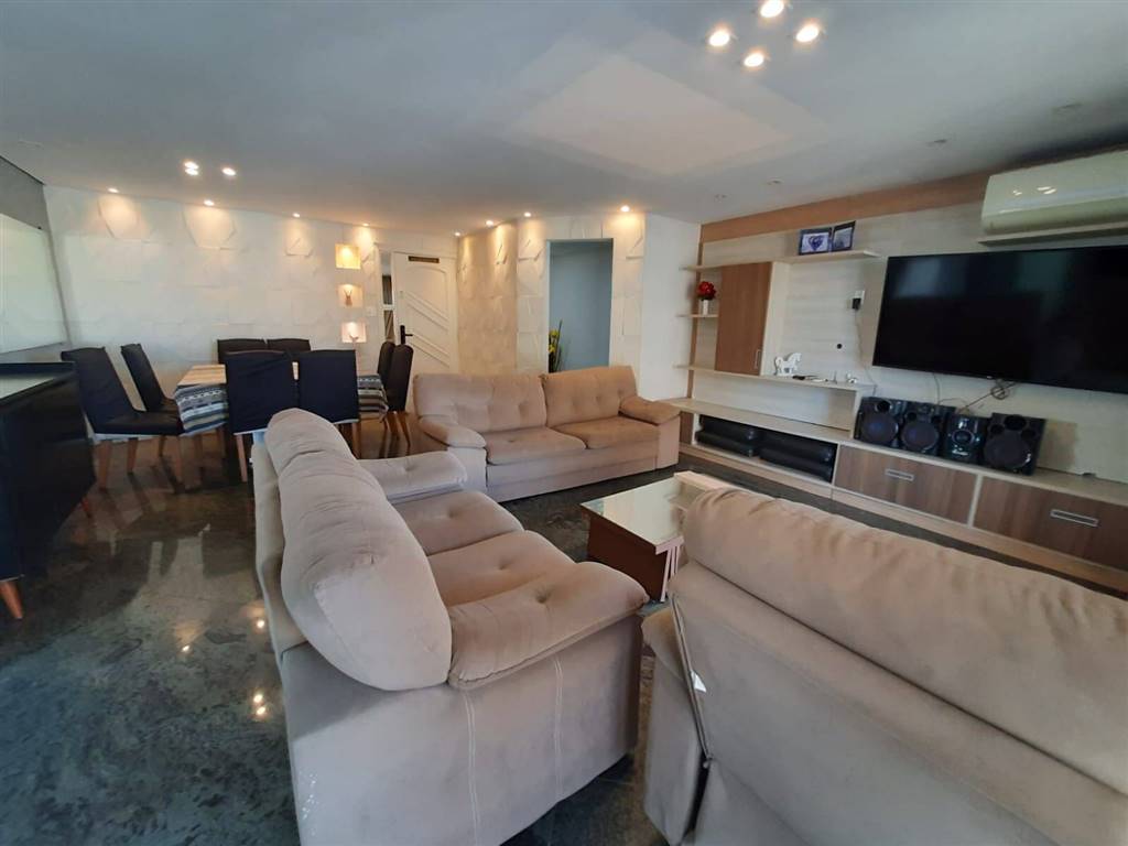 Apartamento com 4 quartos e 133 m² em Maracanã, Praia Grande