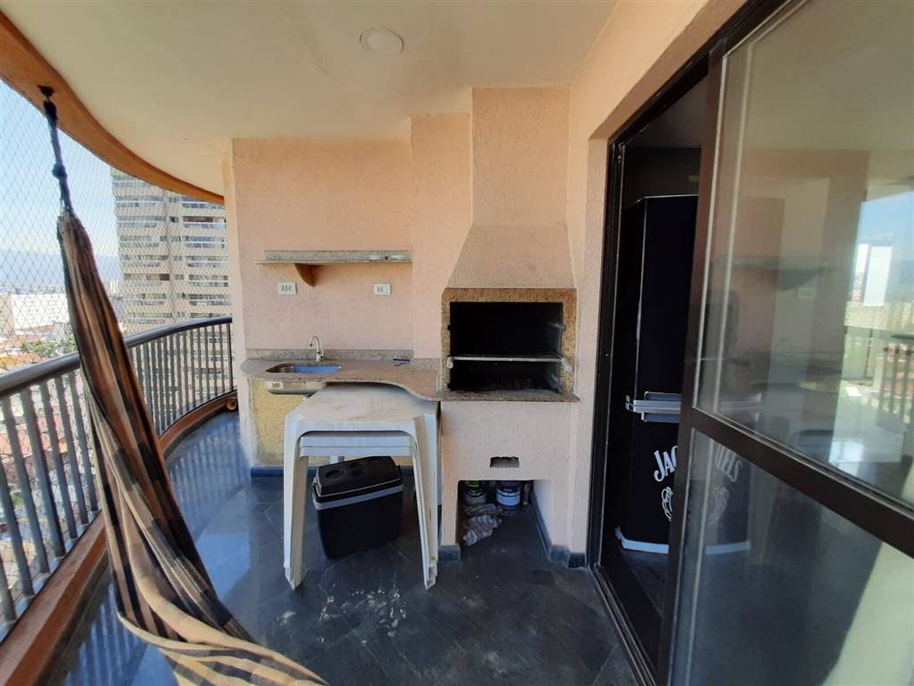 Apartamento com 4 quartos e 133 m² em Maracanã, Praia Grande