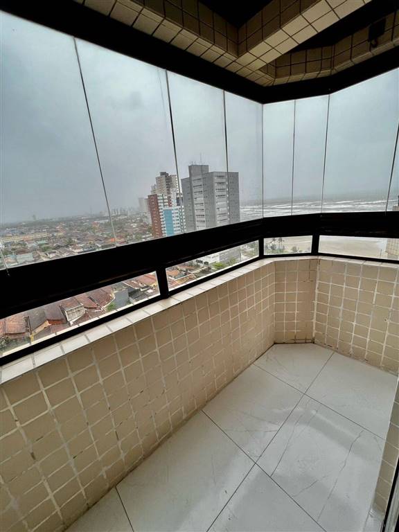 Apartamento com 1 quarto e 62 m² em Maracanã, Praia Grande