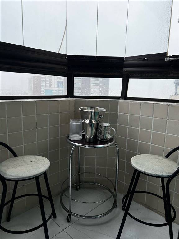 Apartamento com 1 quarto e 62 m² em Maracanã, Praia Grande