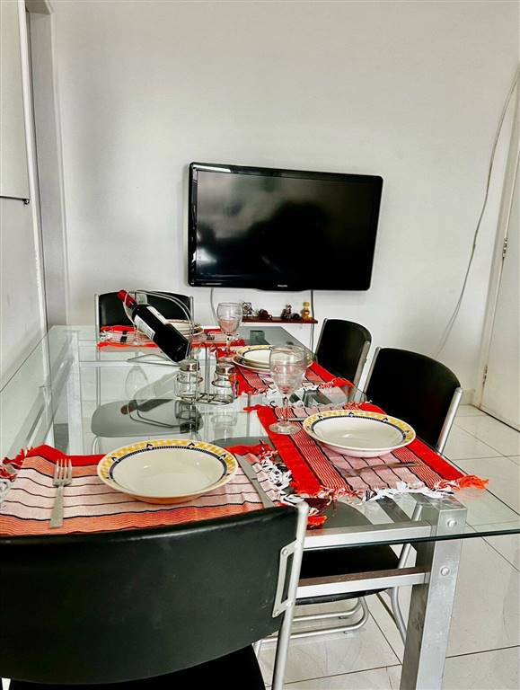 Apartamento com 1 quarto e 62 m² em Maracanã, Praia Grande