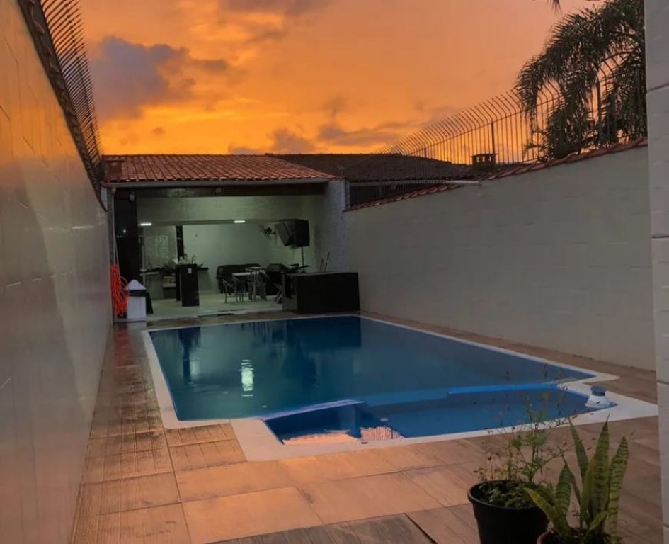 Casa com 3 quartos e 130 m² em Maracanã, Praia Grande