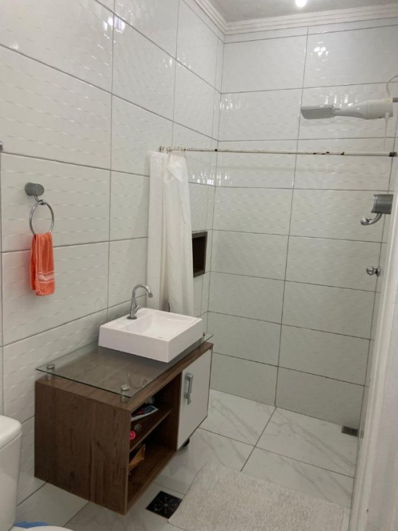 Casa com 3 quartos e 130 m² em Maracanã, Praia Grande